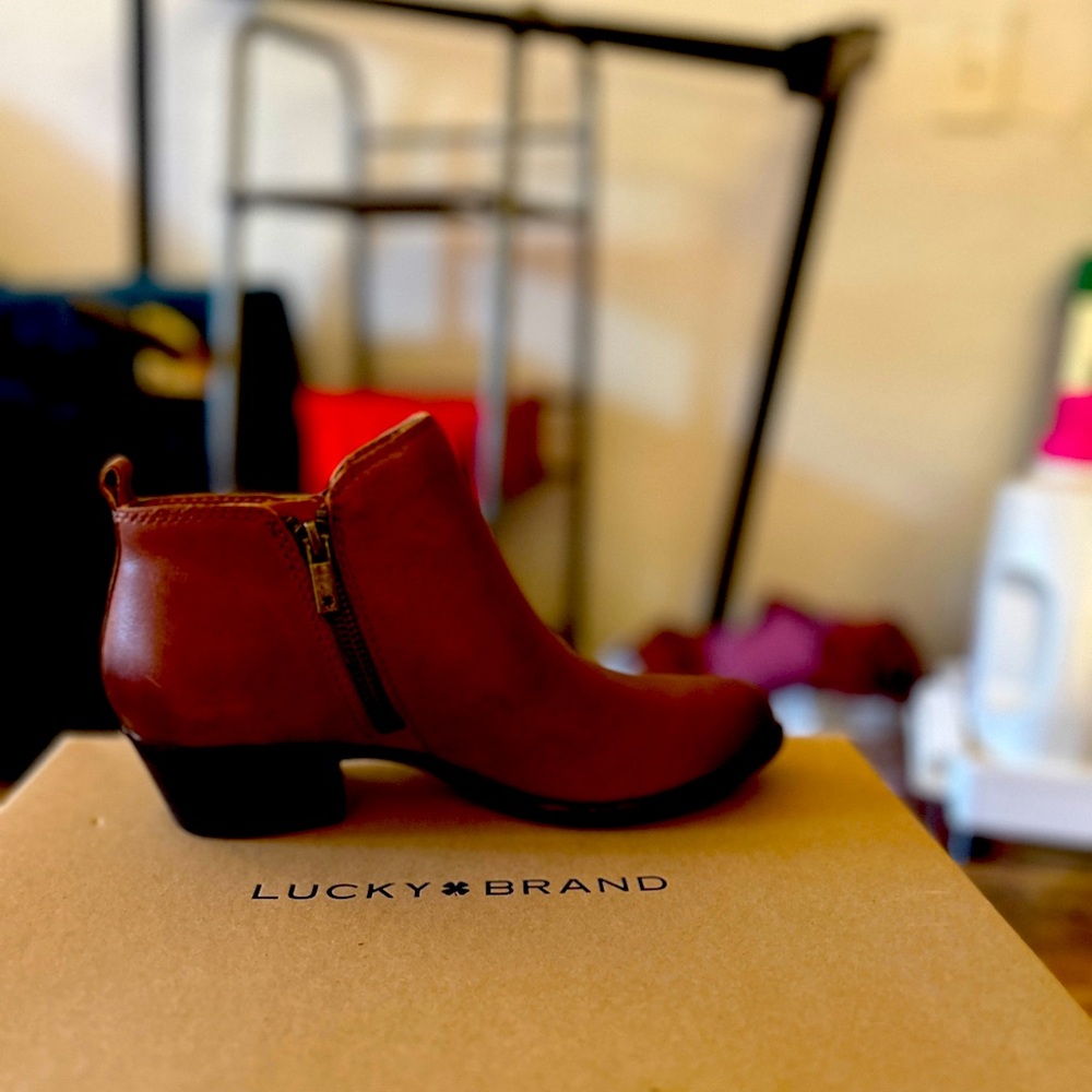 Lucky Brand Toffee Booties
